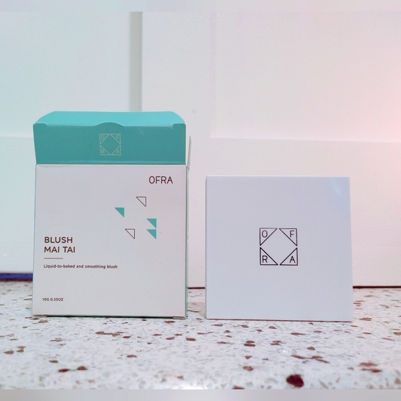 OFRA Blush, Shade Mai Tai, Liquid-to-baked-Blush Full Size 3.5 oz (10g) - Picture 3 of 3